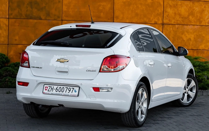 Chevrolet Cruze cena 26900 przebieg: 183000, rok produkcji 2012 z Radom małe 631